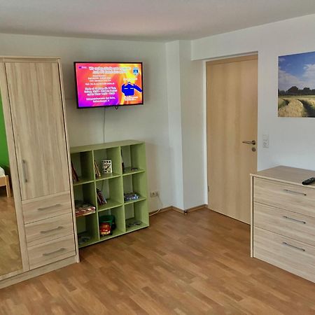 Ferienwohnung Morgensonne Am Kurpark Bad Berka - Parkplatz - Spielplatz - Wlan - 2 Schlafzimmer Exterior foto