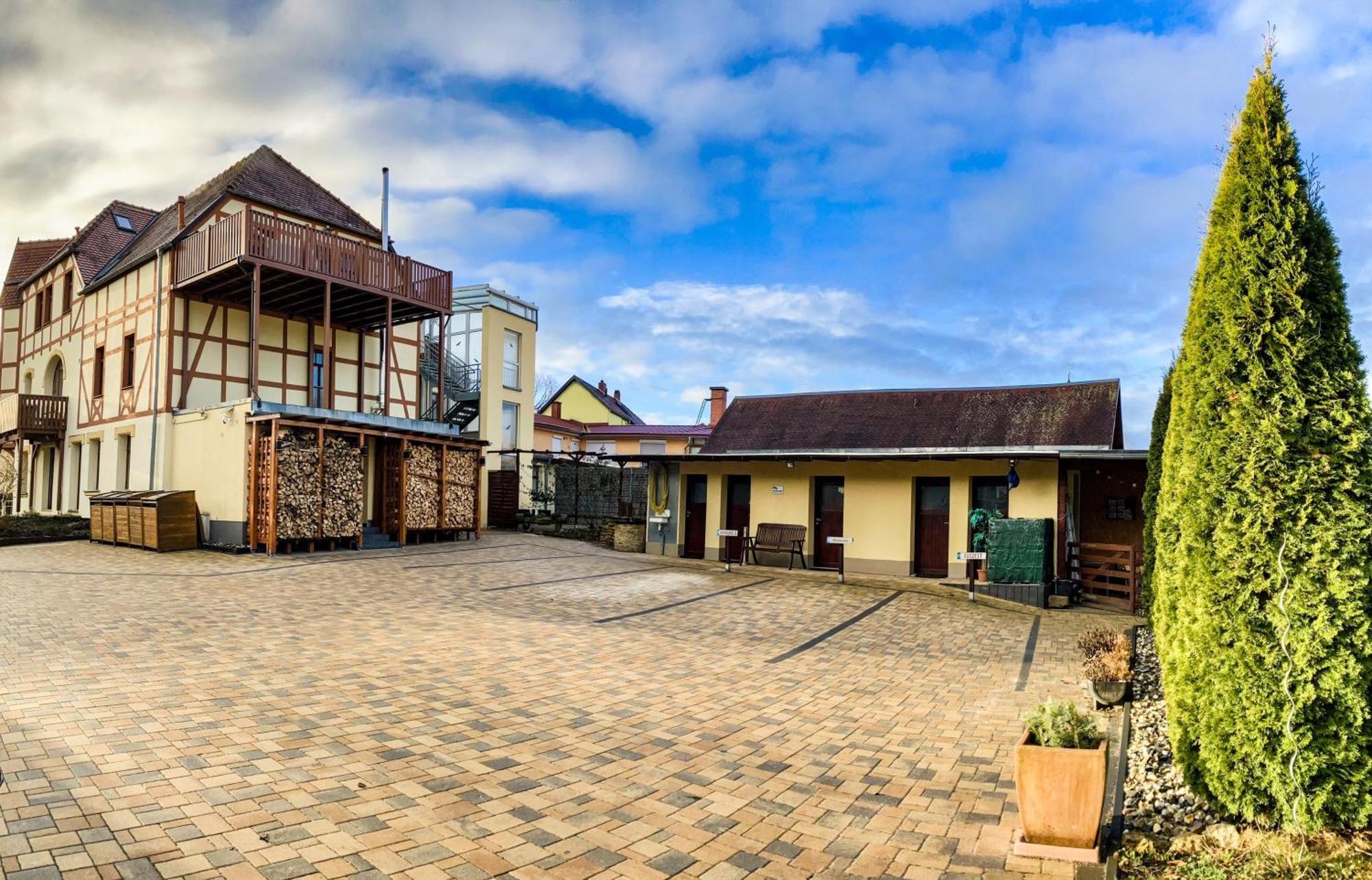Ferienwohnung Morgensonne Am Kurpark Bad Berka - Parkplatz - Spielplatz - Wlan - 2 Schlafzimmer Exterior foto